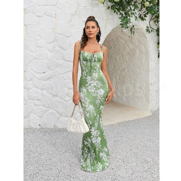 Floral Print White on Green Long Dress Sheath, Drawstring Ties Maxi Stretchy - Picture 3 of 16
